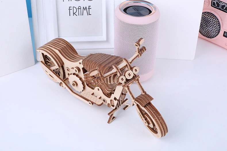 Motorcycle 3D Wooden Puzzle - Image 4