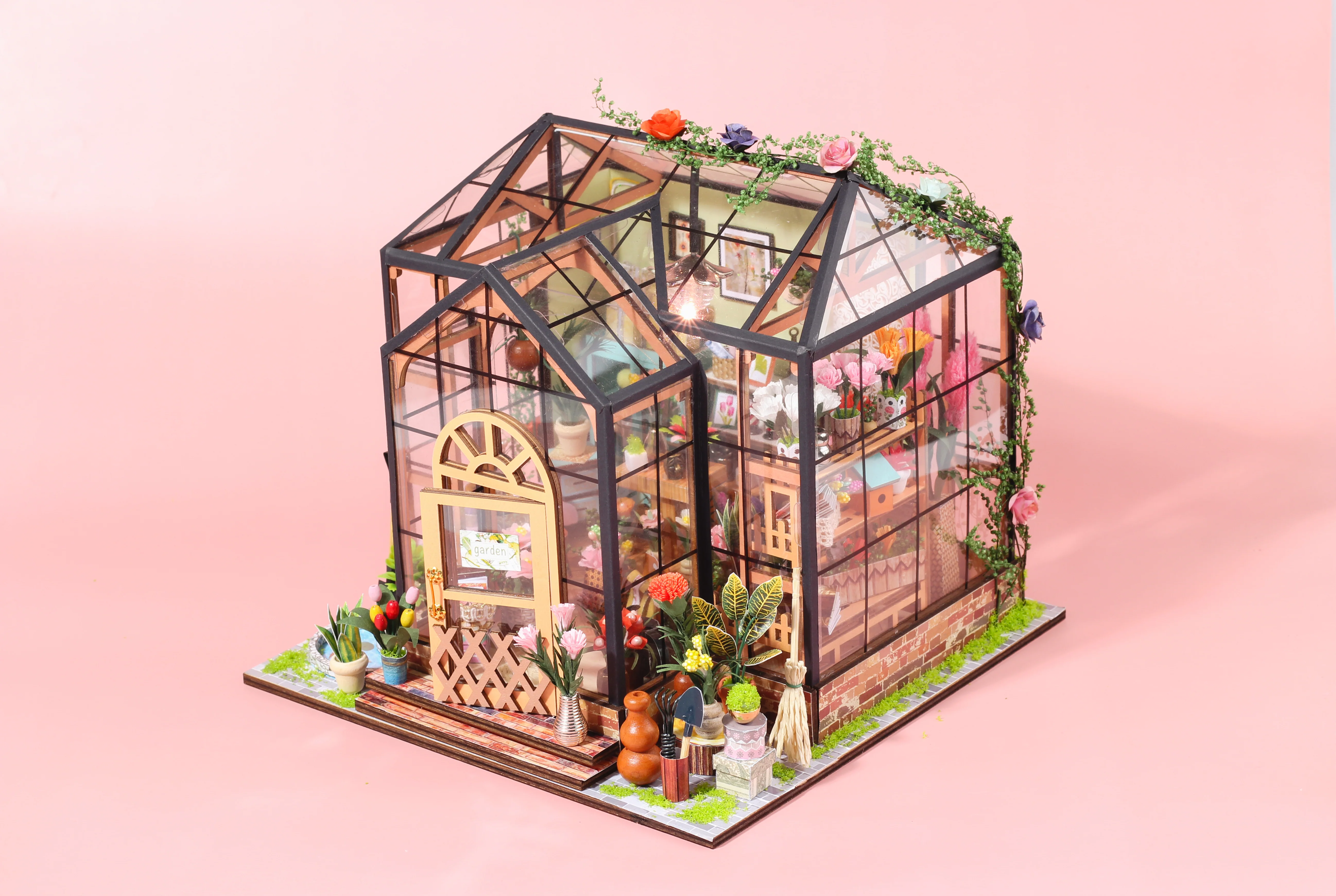 Rokrgeek Jenny's Greenhouse Miniature House Kit - Image 5