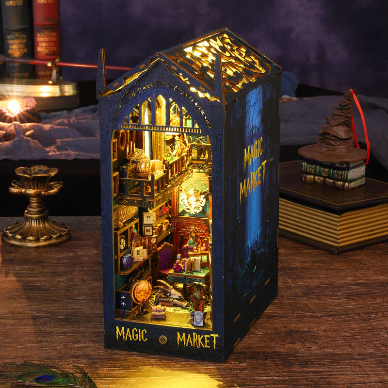 Rokrgeek Magic Market Book Nook - Image 6