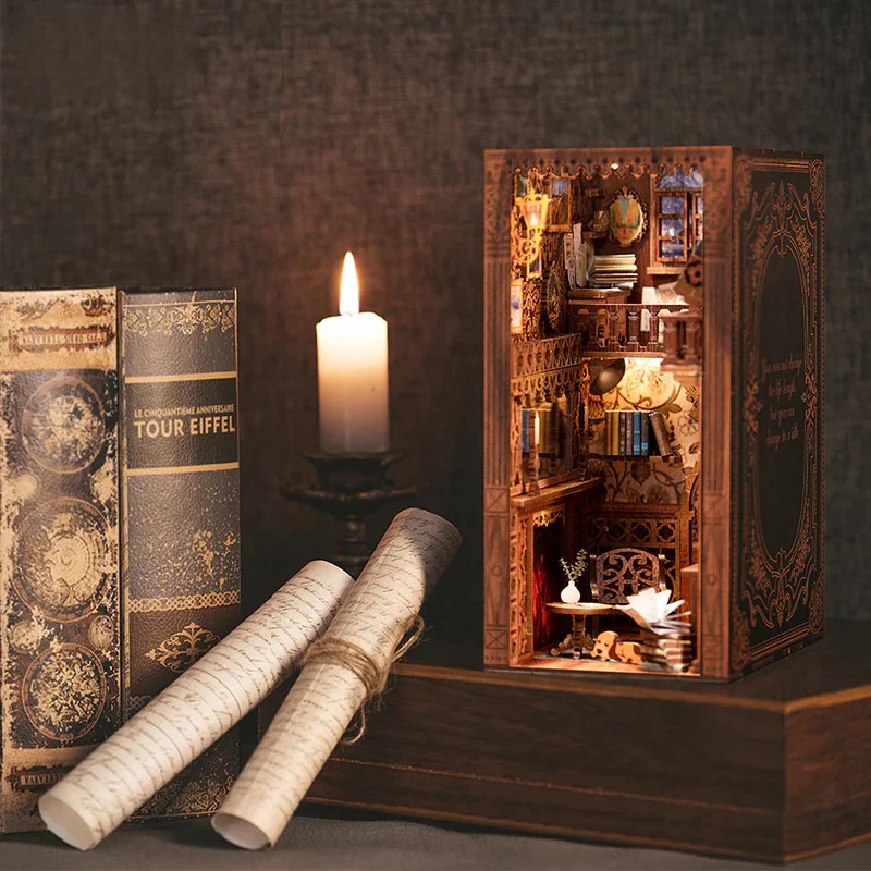 Rokrgeek Eternal Bookstore DIY Book Nook - Image 4