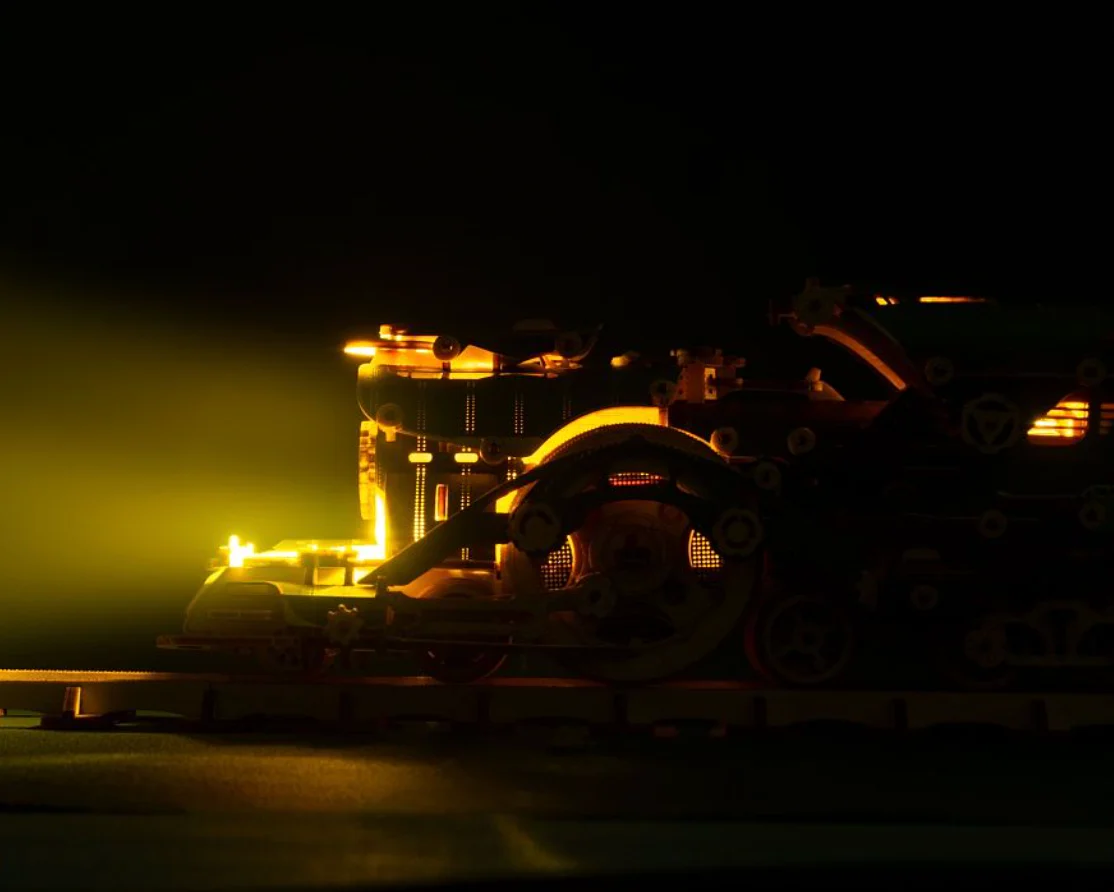 Rokrgeek Fantasy Steampunk Train 3D Wooden Puzzle - Image 8
