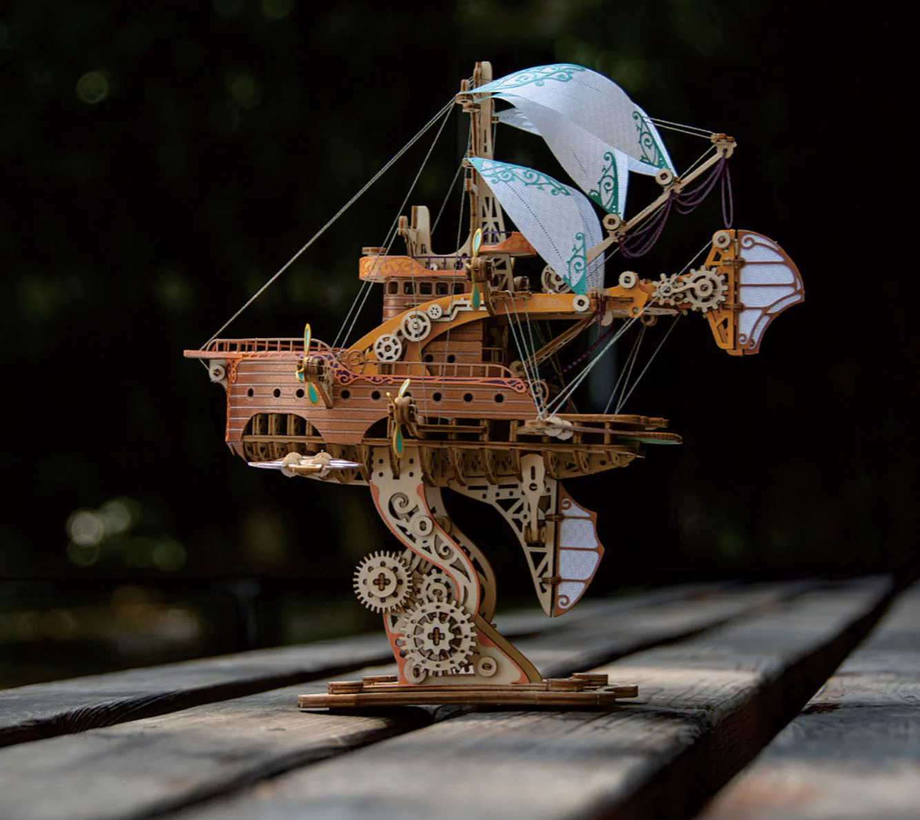 Rokrgeek Handcrafted Masterpiece Fantasy Airships - Image 8