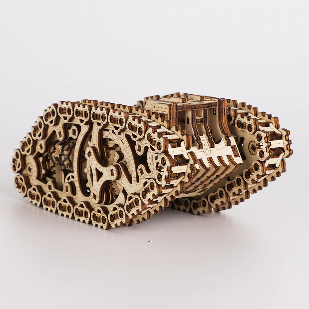 Rokrgeek Mark 1 Steam Tank 3D Wooden Puzzle - Image 6