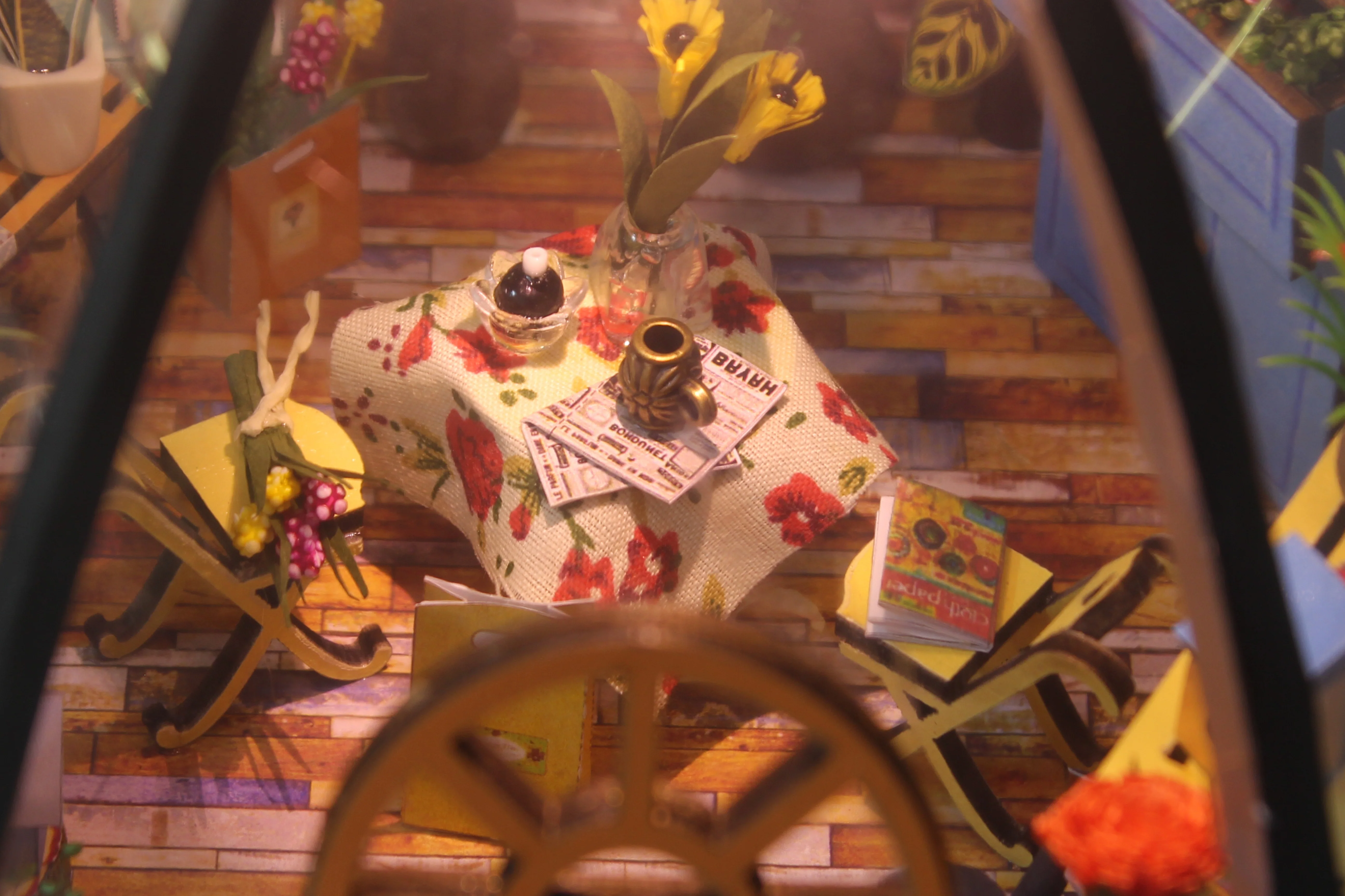 Rokrgeek Star Garden Cafe Miniature House DIY Kit - Image 9